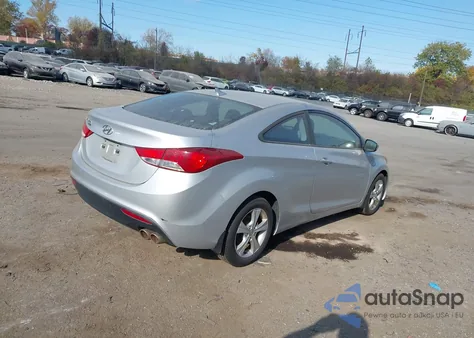 2013 Hyundai Elantra Gs z USA, uszkodzony, nr VIN KMHDH6AEXDU013307
